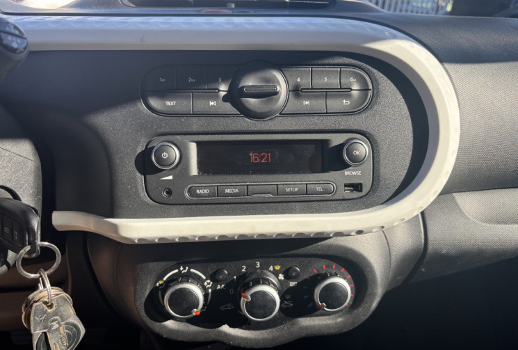 Renault Twingo III 0.9 TCe 90 Ch Zen