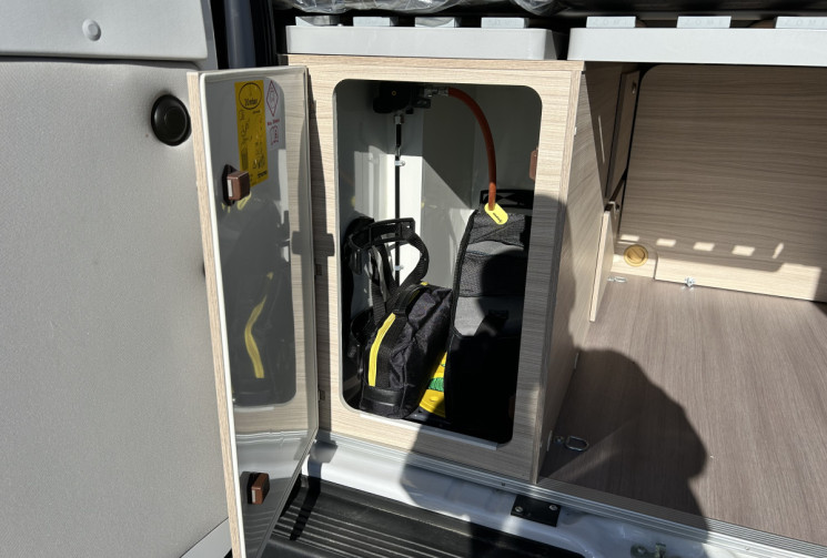 FIAT Ducato ADRIA 600 SPB Twin Plus 140 cv