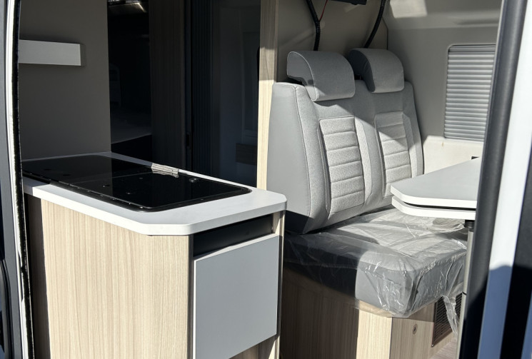 FIAT Ducato ADRIA 600 SPB Twin Plus 140 cv