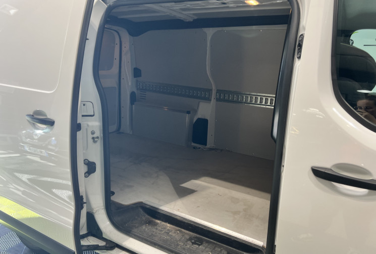 Peugeot Expert 1.5 BlueHDI 120 CH BMV6 PREMIUM
