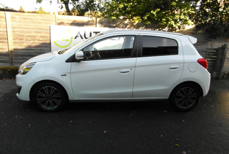 Mitsubishi SPACE STAR SPACE STAR 1.2 MIVEC INTENSE NAVI CONNECT 