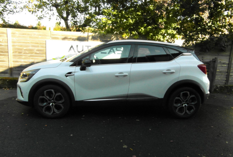 Renault Captur INTENS 140 PACK TECHNO BOSE