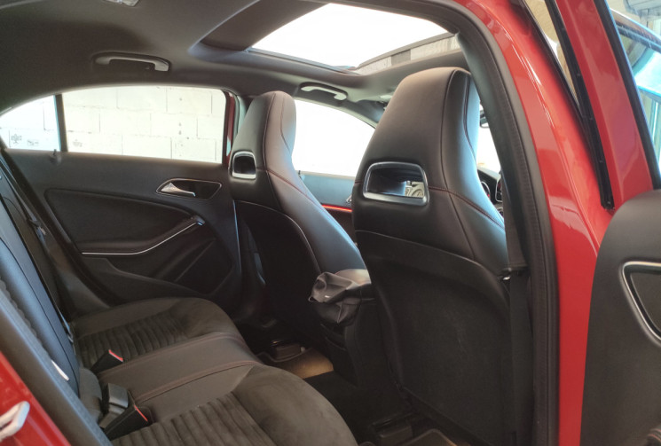 Mercedes Classe A 180 Fascination Pack A45 AMG 122 ch Entretien Mercedes Exclusif