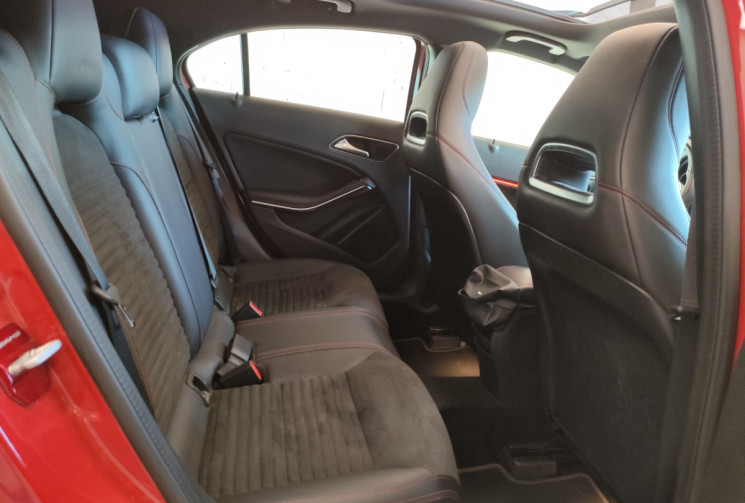 Mercedes Classe A 180 Fascination Pack A45 AMG 122 ch Entretien Mercedes Exclusif