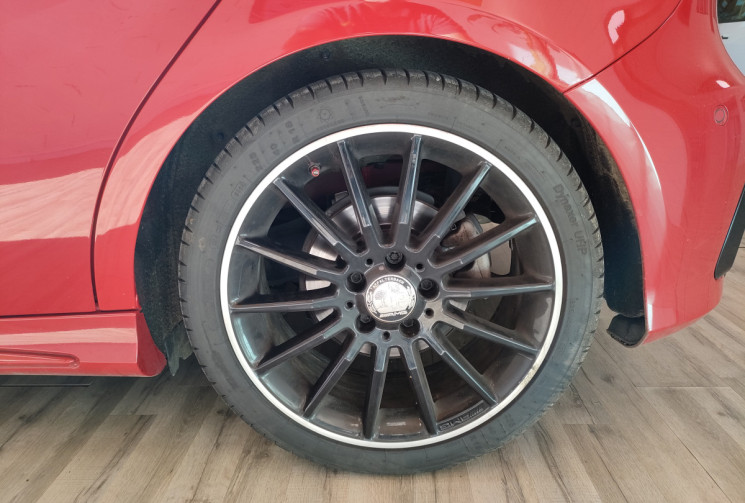 Mercedes Classe A 180 Fascination Pack A45 AMG 122 ch Entretien Mercedes Exclusif