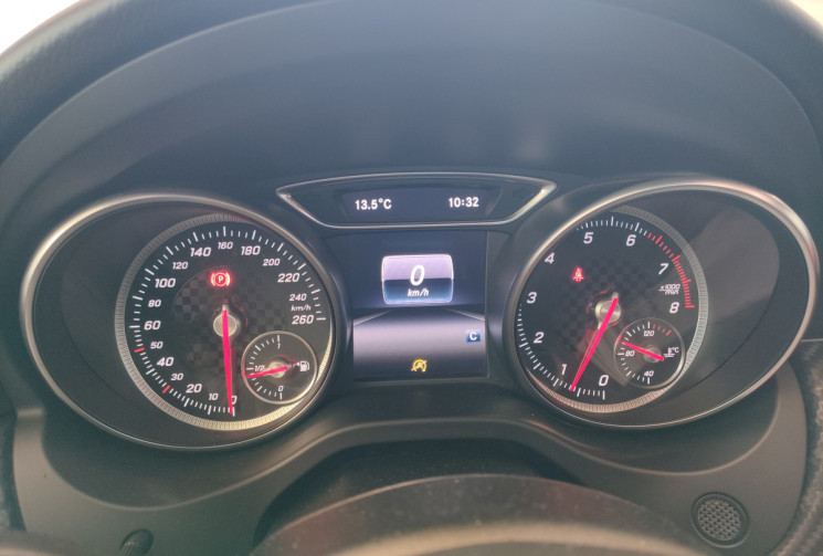 Mercedes Classe A 180 Fascination Pack A45 AMG 122 ch Entretien Mercedes Exclusif