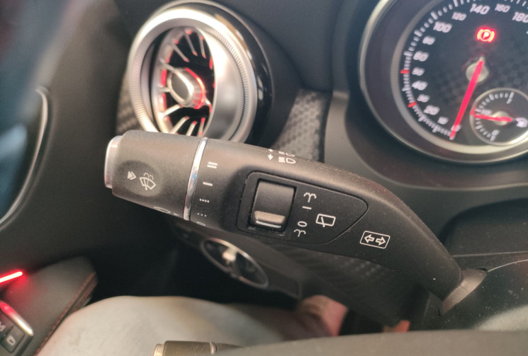 Mercedes Classe A 180 Fascination Pack A45 AMG 122 ch Entretien Mercedes Exclusif