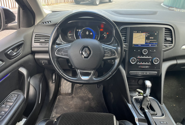 Renault Megane 4 IV 1.5 dCi 110ch Energy Intens EDC