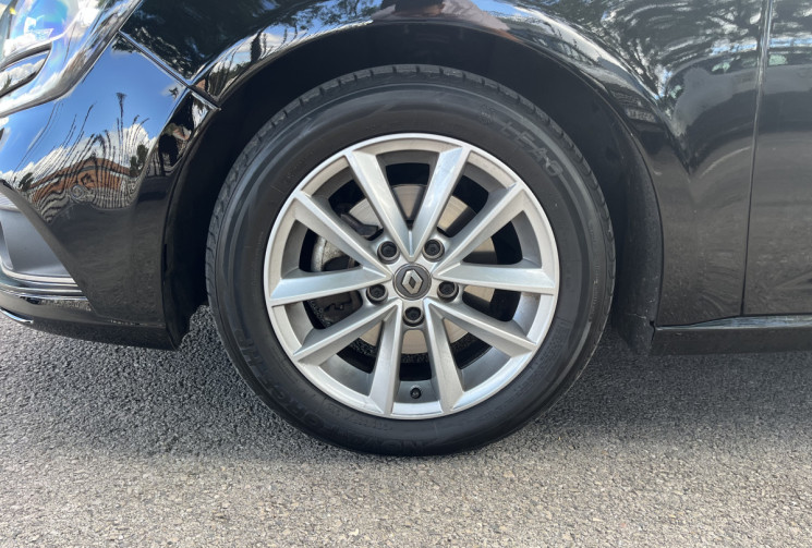 Renault Megane 4 IV 1.5 dCi 110ch Energy Intens EDC