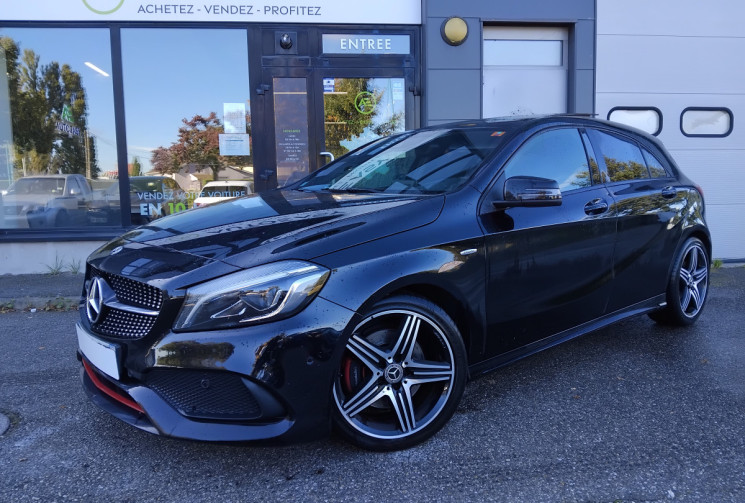 Mercedes Classe A 250 4MATIC VERSION SPORT 218 ch -Echappement clapet- Toit Ouvrant - Suivi Complet