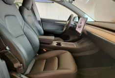 Tesla Model Y Propulsion (grande autonomie) 347ch + Attelage + Wallbox + Autopilot 