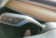 Tesla Model Y Propulsion (grande autonomie) 347ch + Attelage + Wallbox + Autopilot 