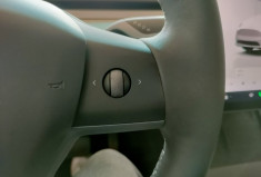 Tesla Model Y Propulsion (grande autonomie) 347ch + Attelage + Wallbox + Autopilot 