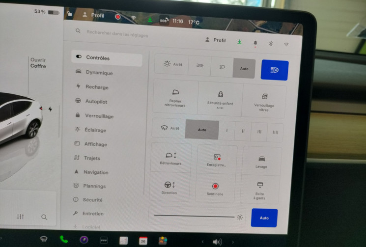 Tesla Model Y Propulsion (grande autonomie) 347ch + Attelage + Wallbox + Autopilot 