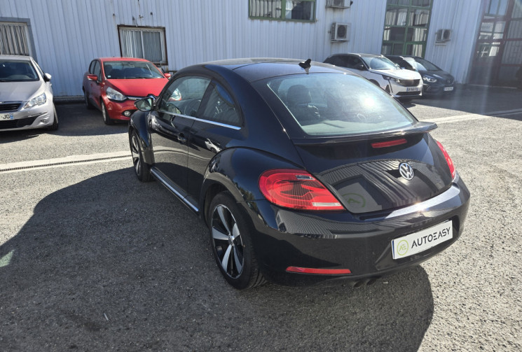 Volkswagen New Beetle 1.4 TSI 160 FENDER EDITION * DISTRIBUTION NEUVE * SIEGES CHAUFANTS * RADARS * 