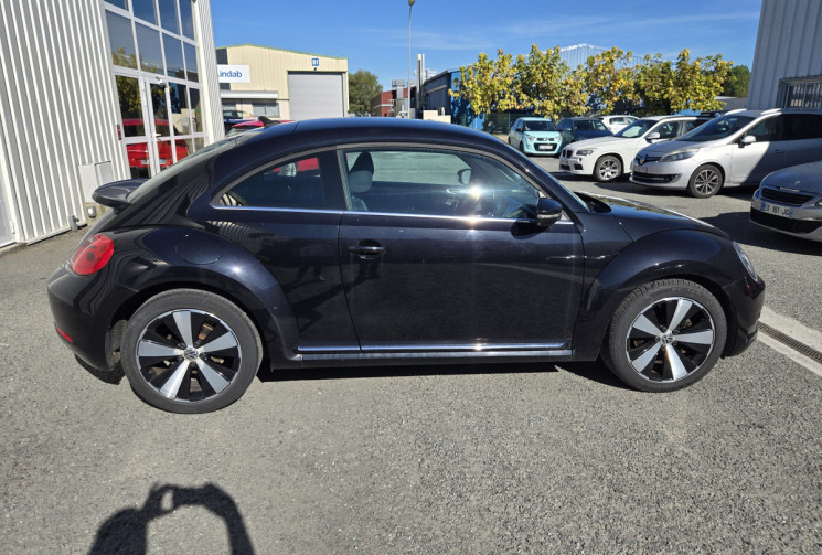 Volkswagen New Beetle 1.4 TSI 160 FENDER EDITION * DISTRIBUTION NEUVE * SIEGES CHAUFANTS * RADARS * 