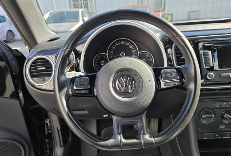 Volkswagen New Beetle 1.4 TSI 160 FENDER EDITION * DISTRIBUTION NEUVE * SIEGES CHAUFANTS * RADARS * 