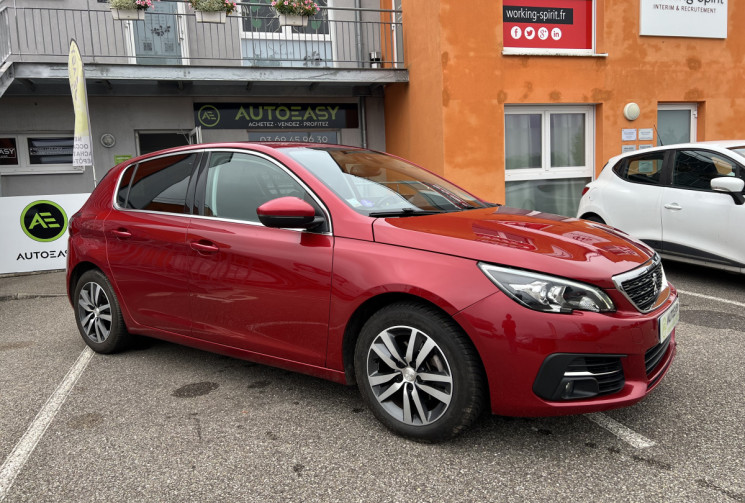 Peugeot 308 ALLURE BUSINESS  1.2 PureTech130 EAT 8 Courroie distribution changée