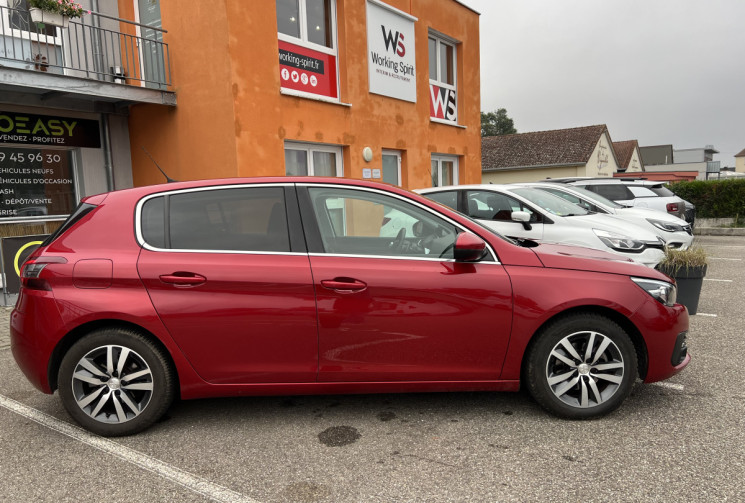 Peugeot 308 ALLURE BUSINESS  1.2 PureTech130 EAT 8 Courroie distribution changée