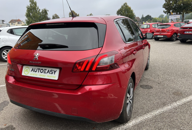 Peugeot 308 ALLURE BUSINESS  1.2 PureTech130 EAT 8 Courroie distribution changée