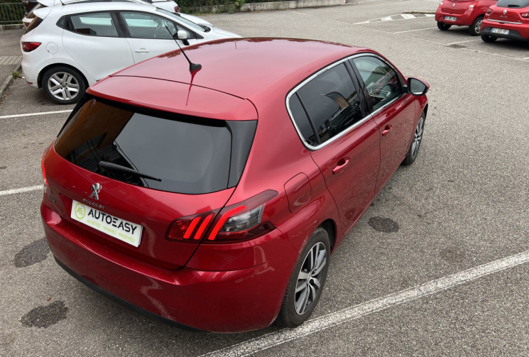 Peugeot 308 ALLURE BUSINESS  1.2 PureTech130 EAT 8 Courroie distribution changée