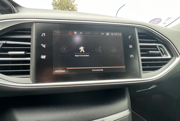 Peugeot 308 ALLURE BUSINESS  1.2 PureTech130 EAT 8 Courroie distribution changée