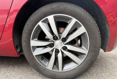 Peugeot 308 ALLURE BUSINESS  1.2 PureTech130 EAT 8 Courroie distribution changée