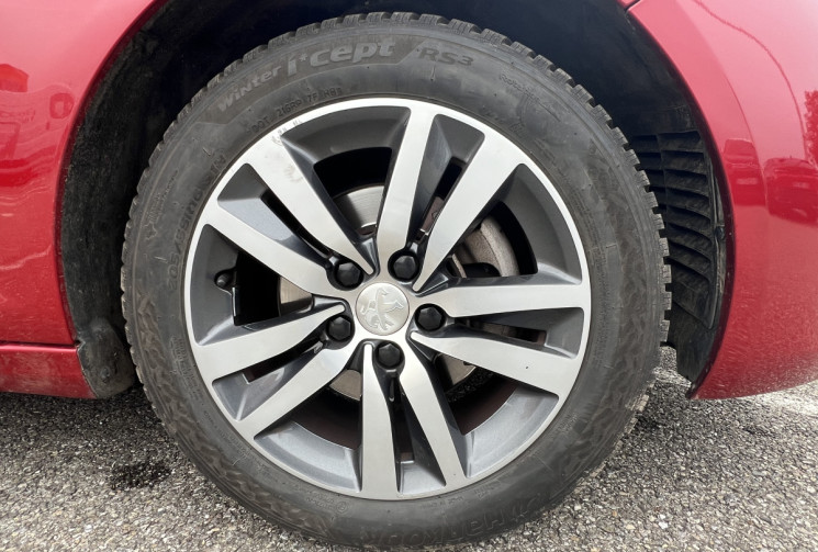 Peugeot 308 ALLURE BUSINESS  1.2 PureTech130 EAT 8 Courroie distribution changée