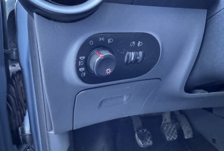 SEAT Ibiza 1.4 85CH  3 PORTES