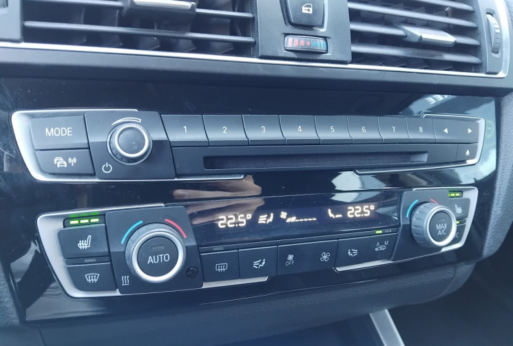 BMW Série 1 F20 LCI 120d 190 cv  Pack Sport -Suivi complet - Sièges chauffants