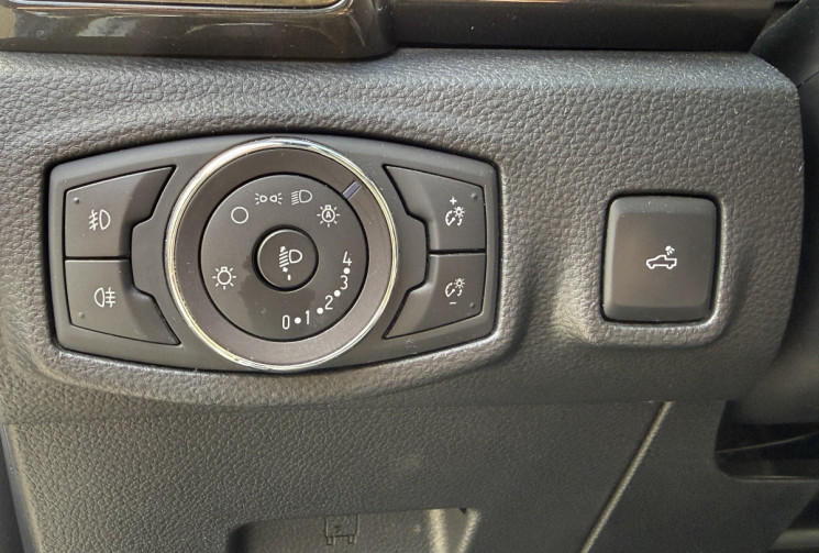 Ford Ranger Super Cabine 2.0 TDCi 213ch Super Cab Wildtrak / CARPLAY