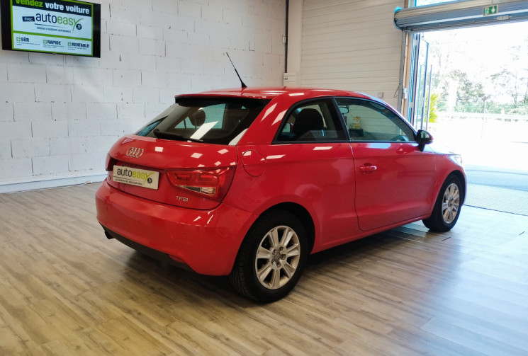 Audi A1 I 3 Portes 1.2 TFSI 85 cv FINITION AMBIENTE 