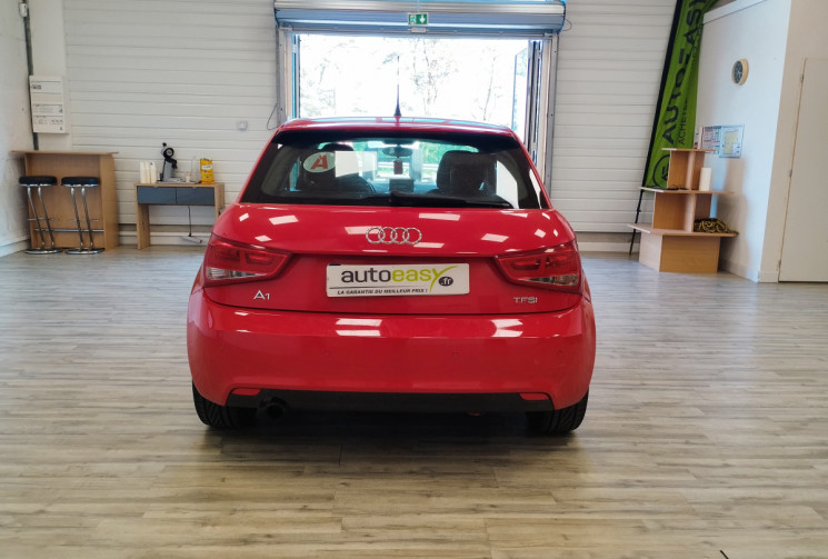 Audi A1 I 3 Portes 1.2 TFSI 85 cv FINITION AMBIENTE 
