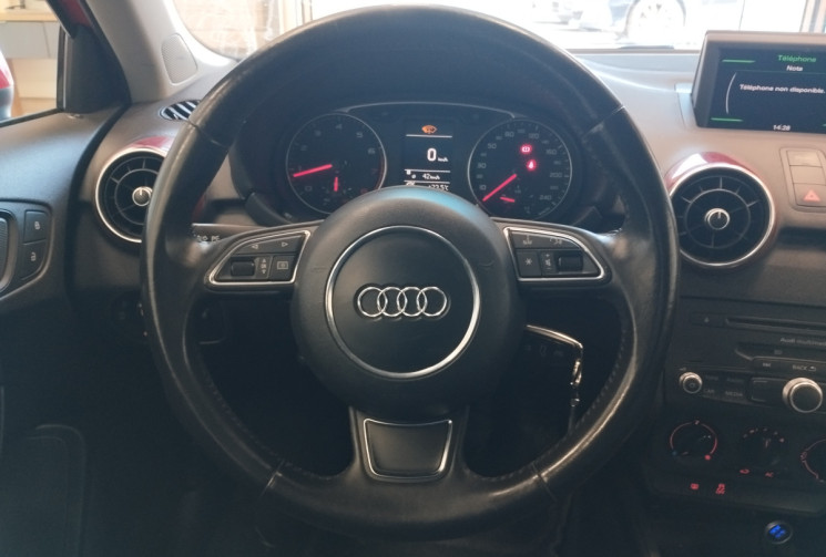Audi A1 I 3 Portes 1.2 TFSI 85 cv FINITION AMBIENTE 