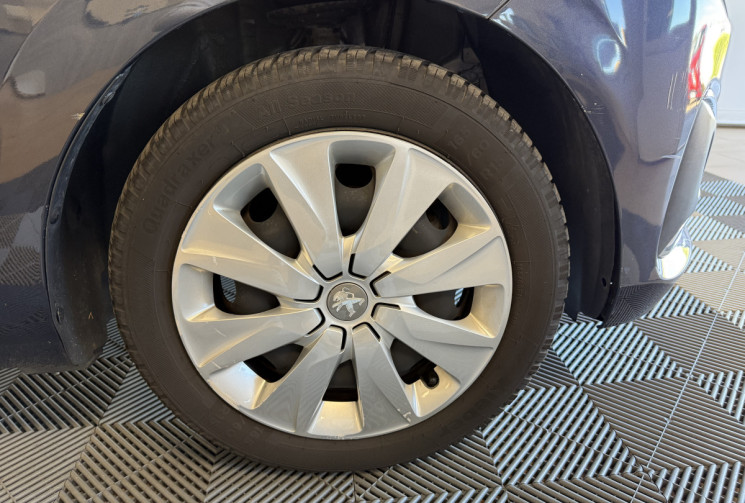 Peugeot 108 5 PORTES 1.2 VTI 82 STYLE