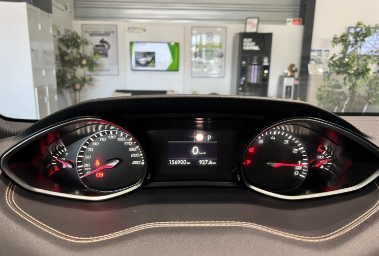 Peugeot 308 1.2 130 CH GT LINE EAT8 