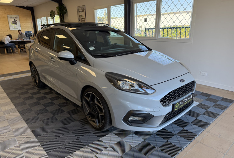 Ford Fiesta VII 1.5 T ECOBOOST 200 ST / TOIT OUVRANT 