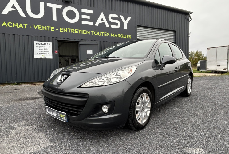 Peugeot 207 1.4 TENDANCE 75 CH 1ERE MAIN CT OK DISTRIB NEUVE