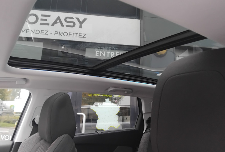 Peugeot 5008 ALLURE 1.6 120CH 7 Places - Toit Panoramique - Caméra de recul - Attelage