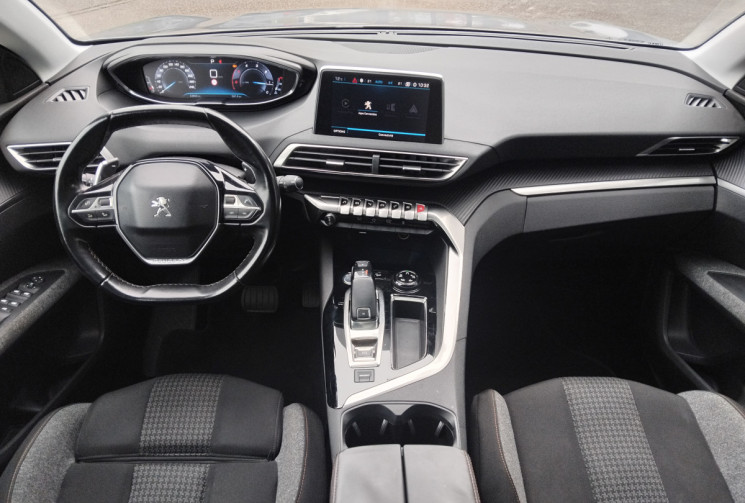 Peugeot 5008 ALLURE 1.6 120CH 7 Places - Toit Panoramique - Caméra de recul - Attelage
