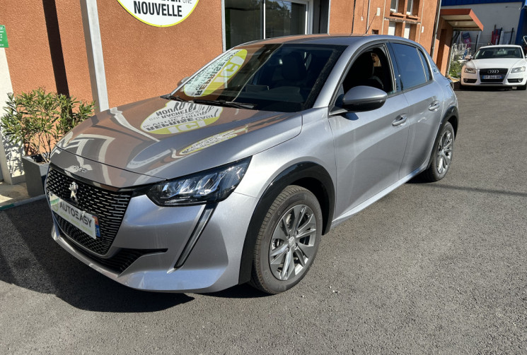 Peugeot 208 e- 136 cv Allure Etat neuf