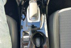 Peugeot 208 e- 136 cv Allure Etat neuf