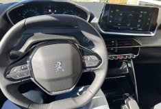 Peugeot 208 e- 136 cv Allure Etat neuf