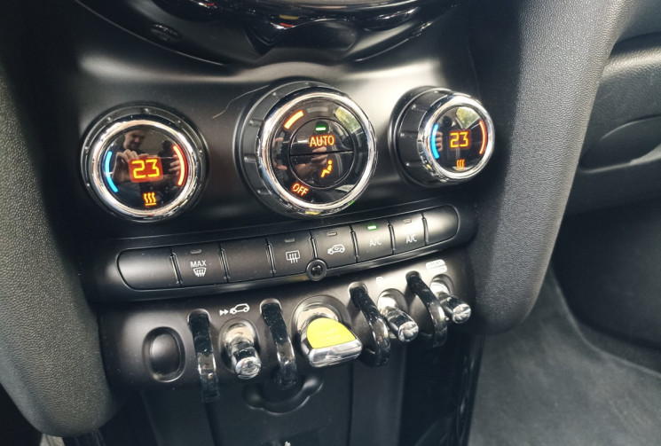 Mini Cooper III F56 SE 94ah 184ch - Garantie Mini 