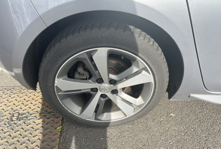 Peugeot 308 1.6 BlueHDi S&S 120 GT LINE