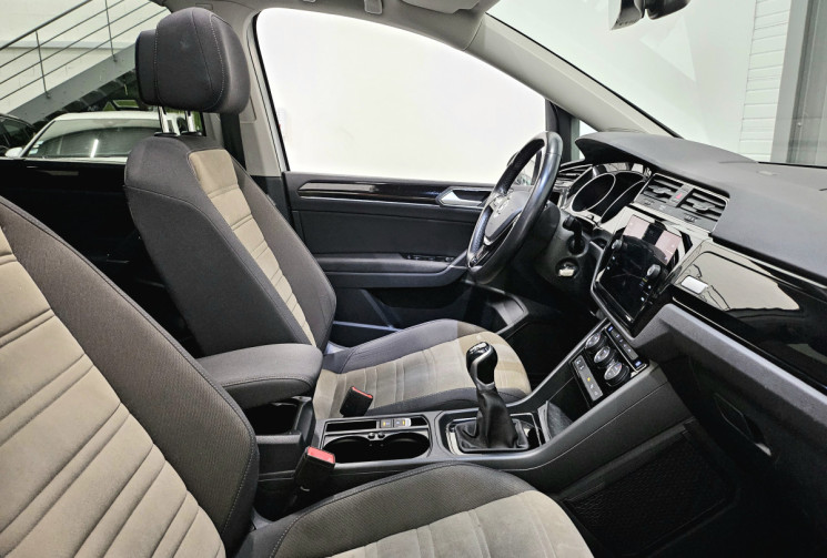 Volkswagen Touran II 2.0 TDI 150 cv carat / 7 places / toit pano / full led / carplay
