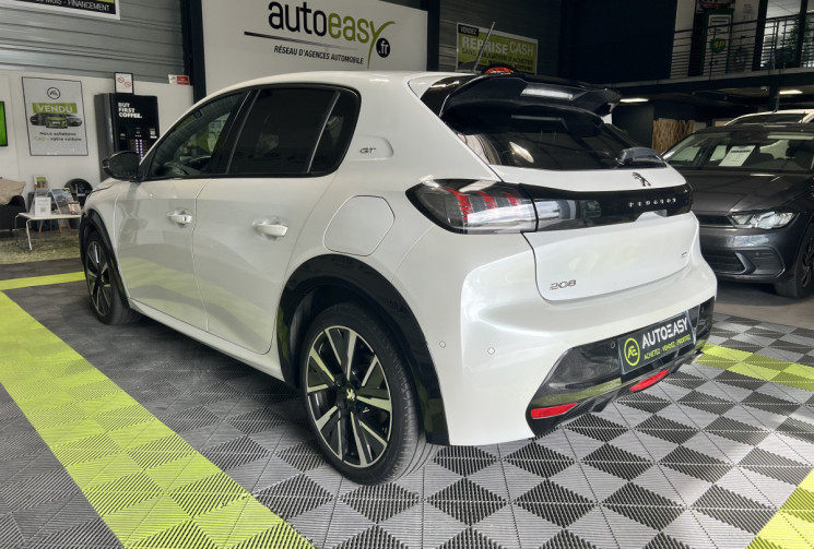 Peugeot 208 1.2 100 CH EAT8 GT