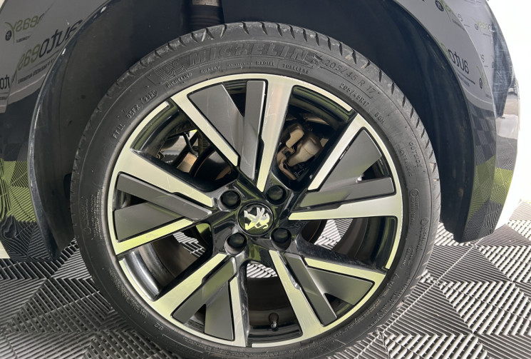 Peugeot 208 1.2 100 CH EAT8 GT