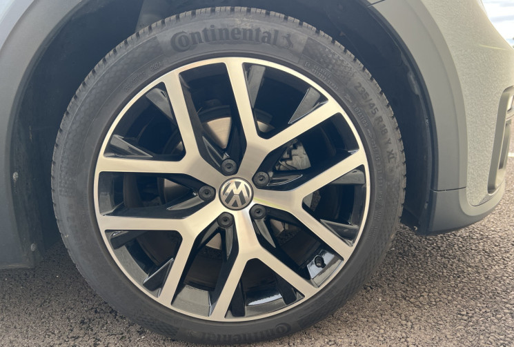 Volkswagen New Beetle II Phase 2 1.4 TSI DSG7 150 cv BVA DUNE