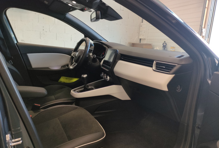Renault Clio V 1,5 DCI INTENS 115CH